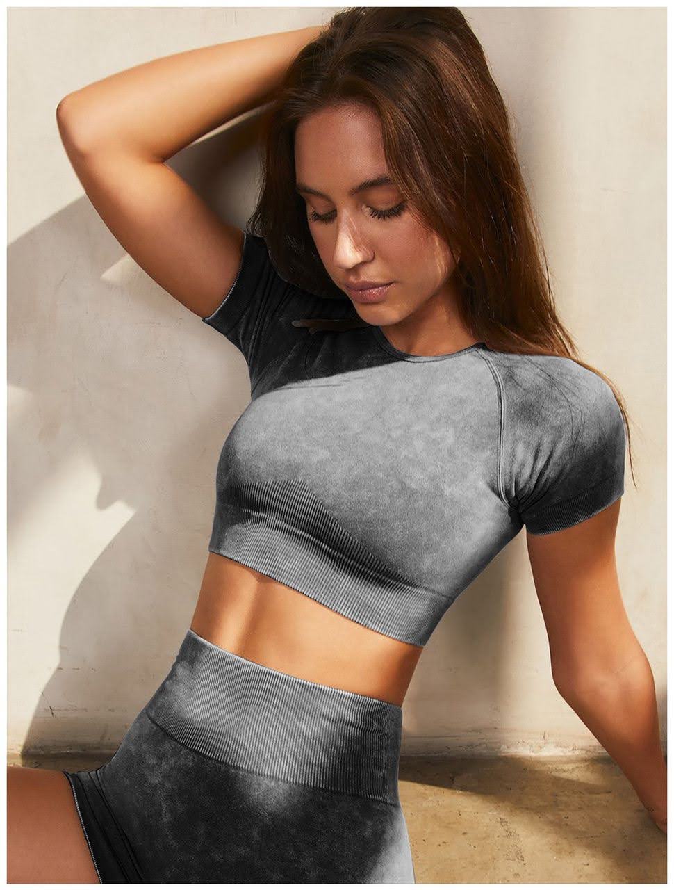 Gravity 3 Set - Top & Leggings